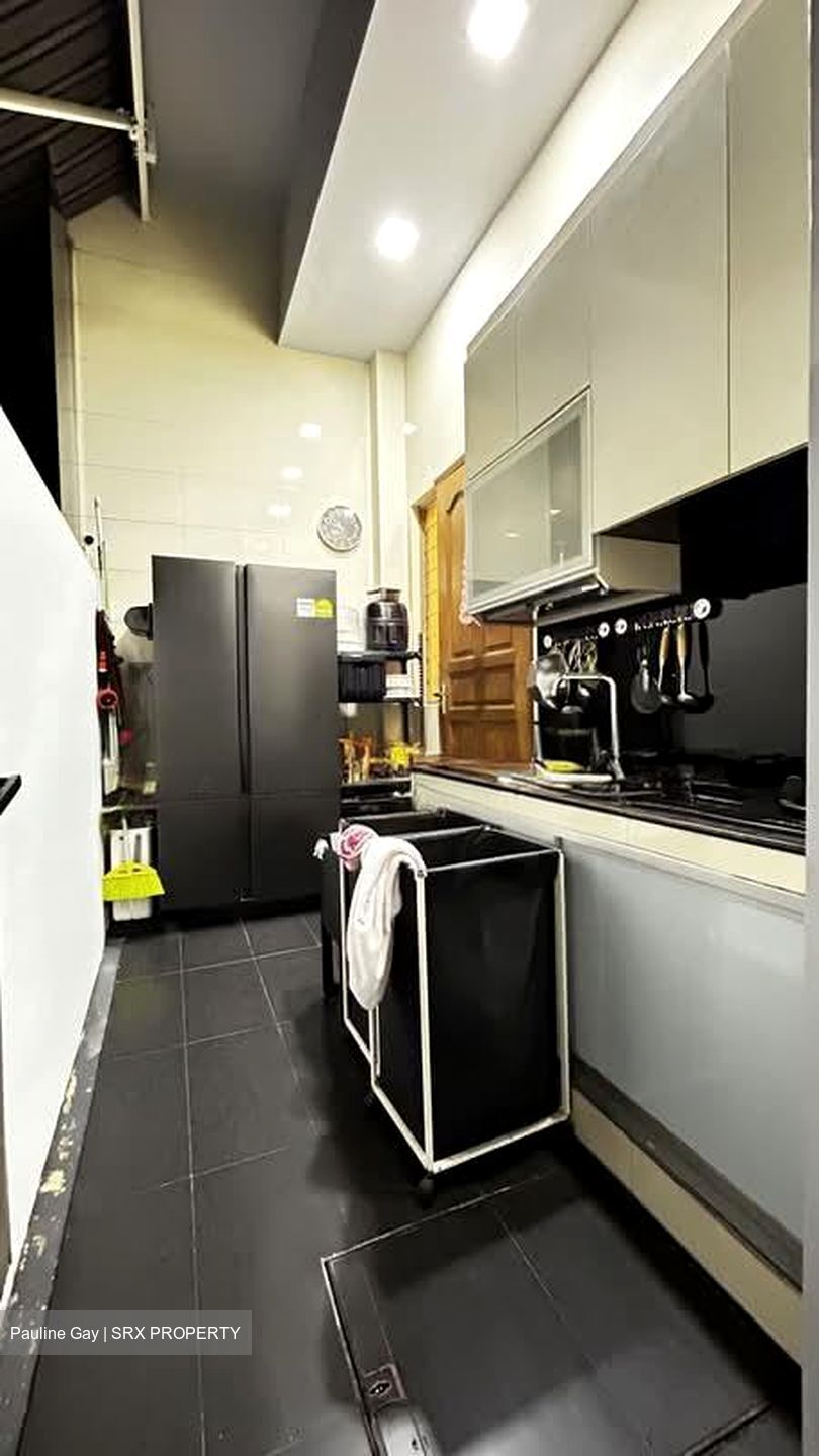Poh Huat Road (D19), Terrace #590294361